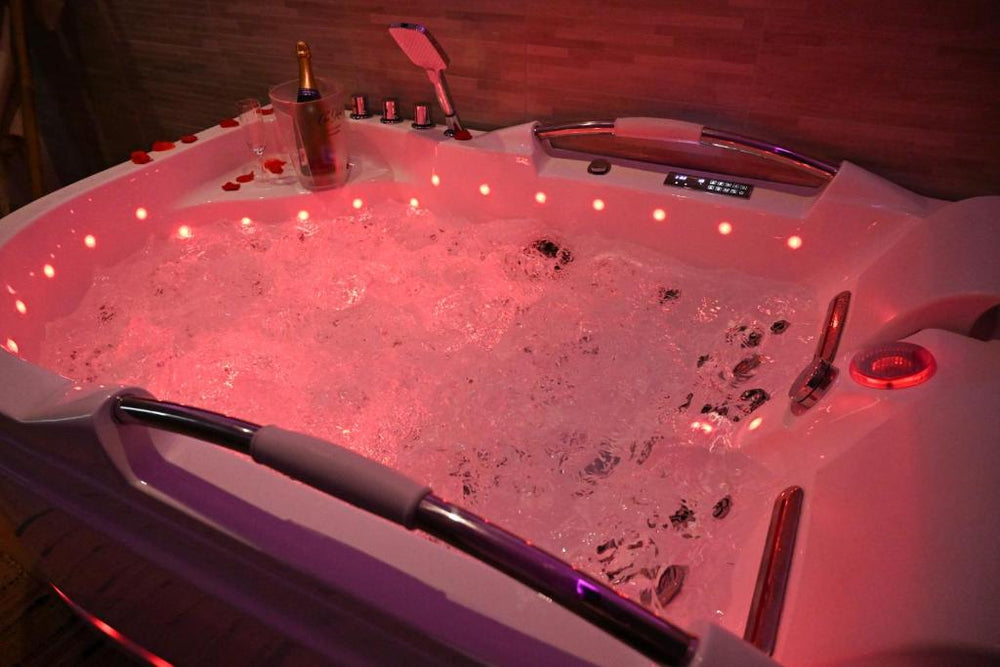 Love Room Luxe Près de la Mer - Fréjus3 de Love Room Luxe Près de la Mer
