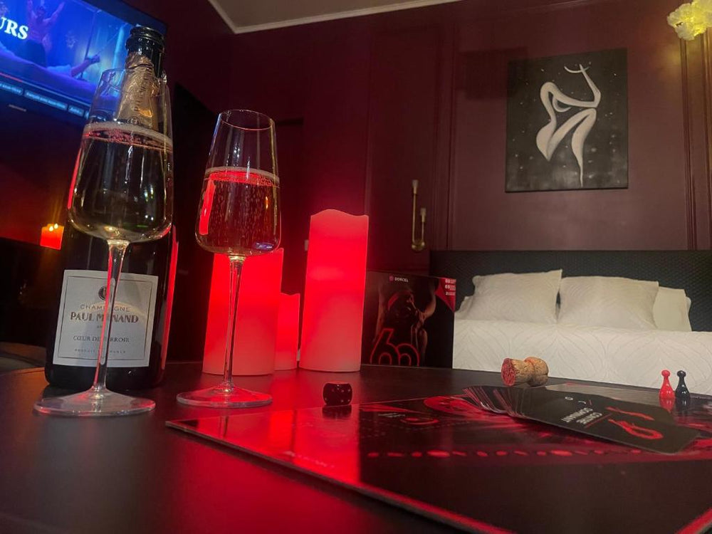 Suite romantique avec Balneo et jeux coquins - Roanne7 de Suite romantique avec Balneo et jeux coquins

