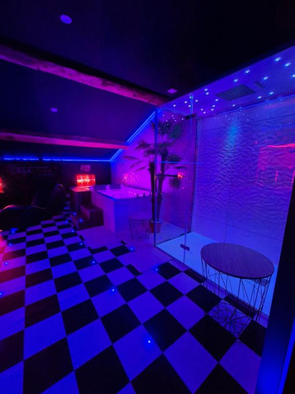 L'Interdit Suite Luxe Romantique Spa Balneo Sauna Hammam - Serrières