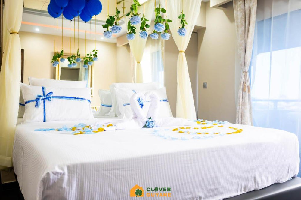 L'interdit Love Room - Miroir au plafond 2x2m - Cayenne6 de L'interdit Love Room - Miroir au plafond 2x2m
