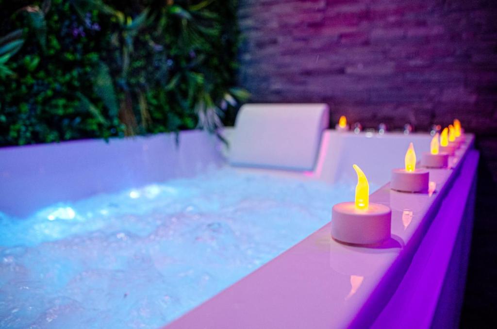 Le secret des déoux love room - ForcalqueiretLe secret des déoux love room
