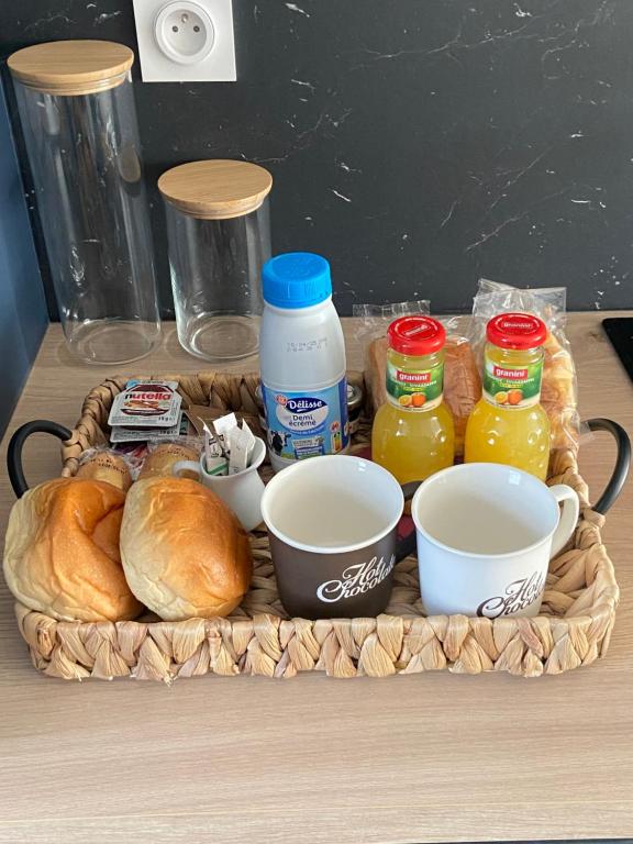 Love Room Luxe Près de la Mer - Fréjus28 de Love Room Luxe Près de la Mer
