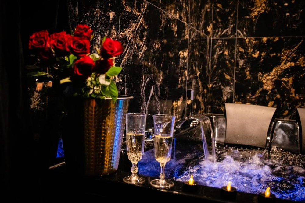 L'Aphrodite, Suite de LUXE - Love room - JACUZZI - Homécourt15 de L'Aphrodite, Suite de LUXE - Love room - JACUZZI
