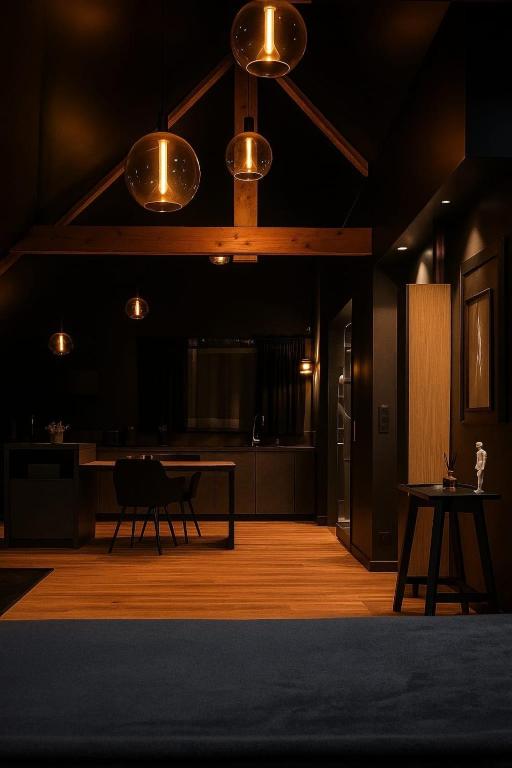 Love Room-Balnéo-Parking privé - Lorient18 de Love Room-Balnéo-Parking privé
