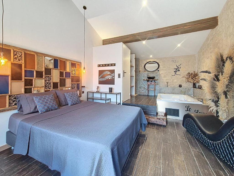 Le Lovy , Studio indépendant avec Jacuzzi - Cubnezais3 de Le Lovy , Studio indépendant avec Jacuzzi
