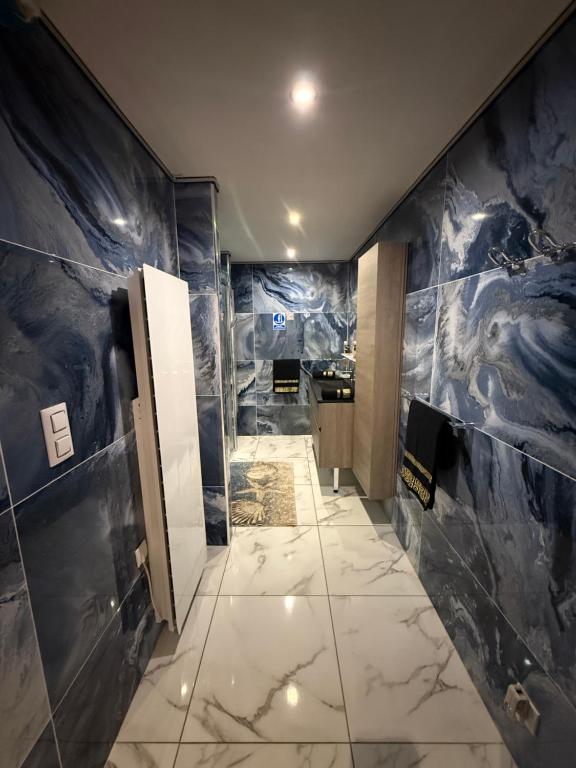 Love Room Attitude - Grenoble9 de Love Room Attitude
