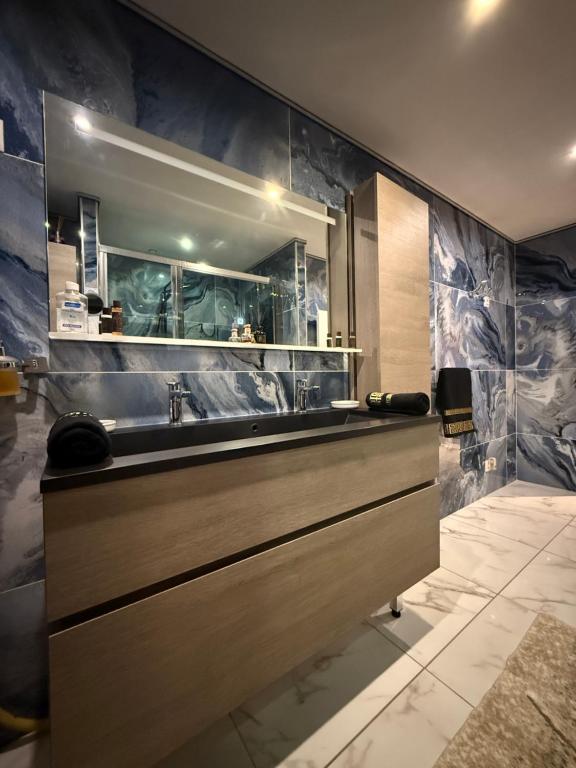 Love Room Attitude - Grenoble11 de Love Room Attitude
