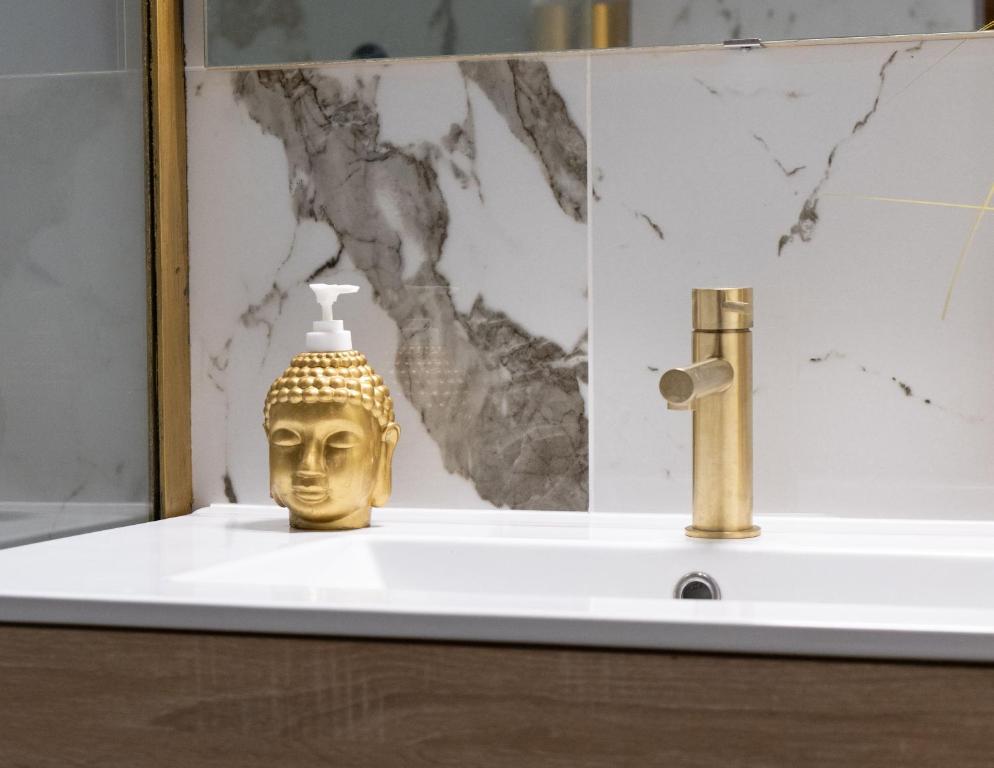 50 Nuances Zen - Love Room à Rouen - Rouen27 de 50 Nuances Zen - Love Room à Rouen
