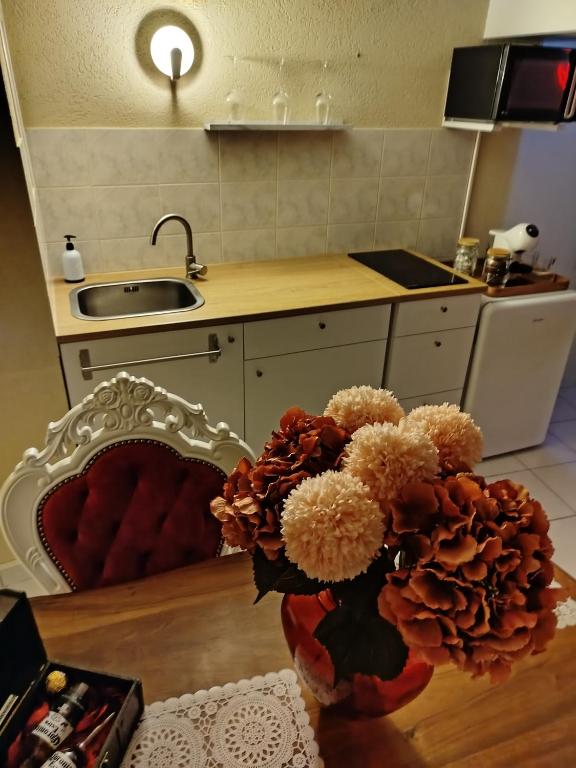 La Provocante Love Room 63 Sauna et BDSM - Aulnat8 de La Provocante Love Room 63 Sauna et BDSM
