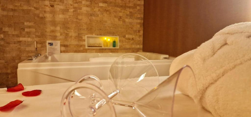 La Cadurcienne "Love room" jacuzzi & pièce secrète Cahors centre historique - Cahors9 de La Cadurcienne "Love room" jacuzzi & pièce secrète Cahors centre historique
