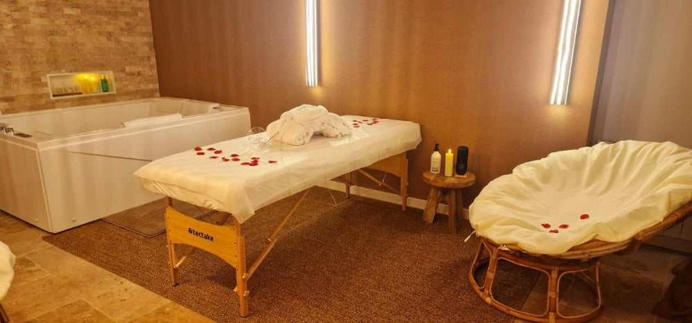 La Cadurcienne "Love room" jacuzzi & pièce secrète Cahors centre historique - Cahors11 de La Cadurcienne "Love room" jacuzzi & pièce secrète Cahors centre historique
