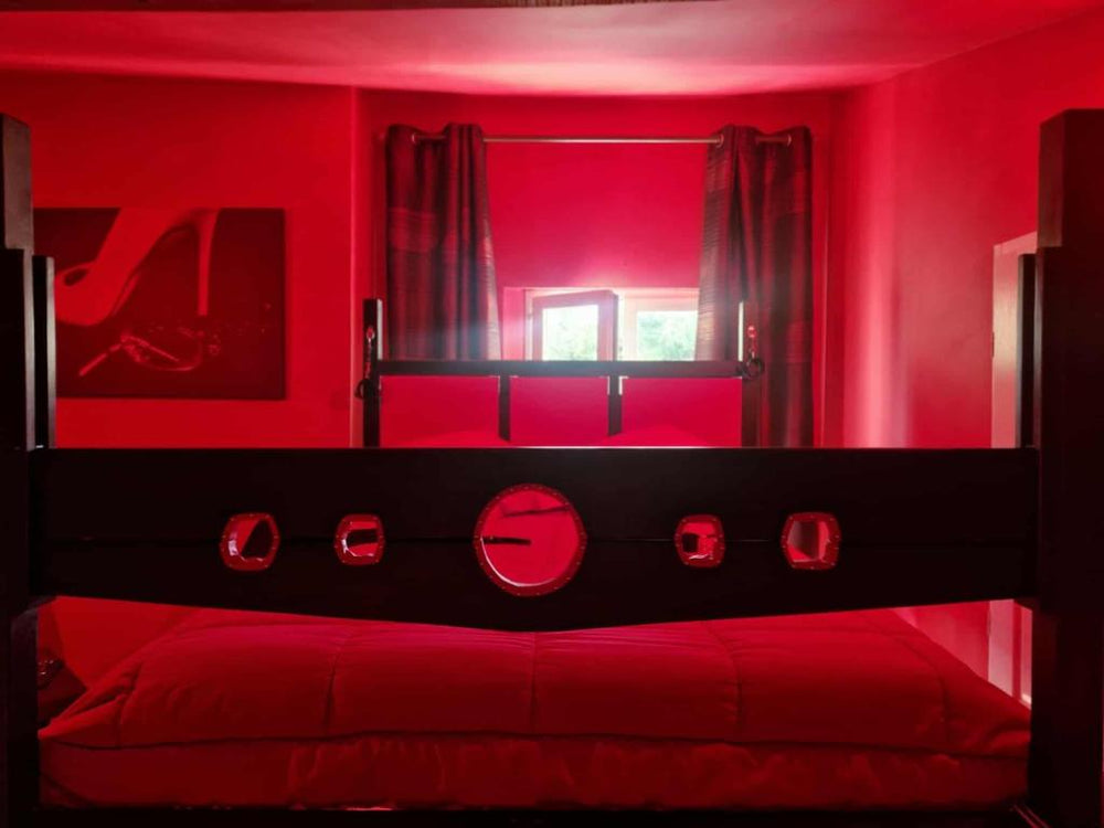 Le Donjon de la Garonne Suite BDSM - Pompignan37 de Le Donjon de la Garonne Suite BDSM
