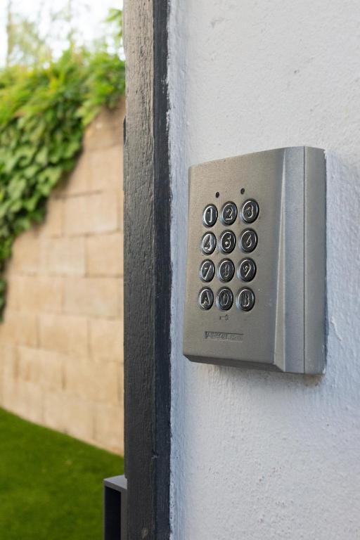 Nuit confort avec Balnéo XXL privative et Climatisation - Nantes7 de Nuit confort avec Balnéo XXL privative et Climatisation
