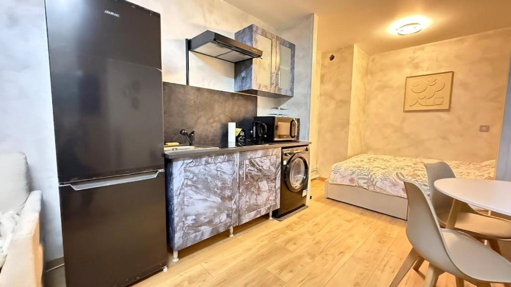 Appartement Chic avec jacuzzi5 de Appartement Chic avec jacuzzi
