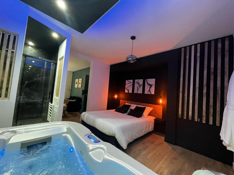 CK Suite & Spa Reims3 de CK Suite & Spa Reims
